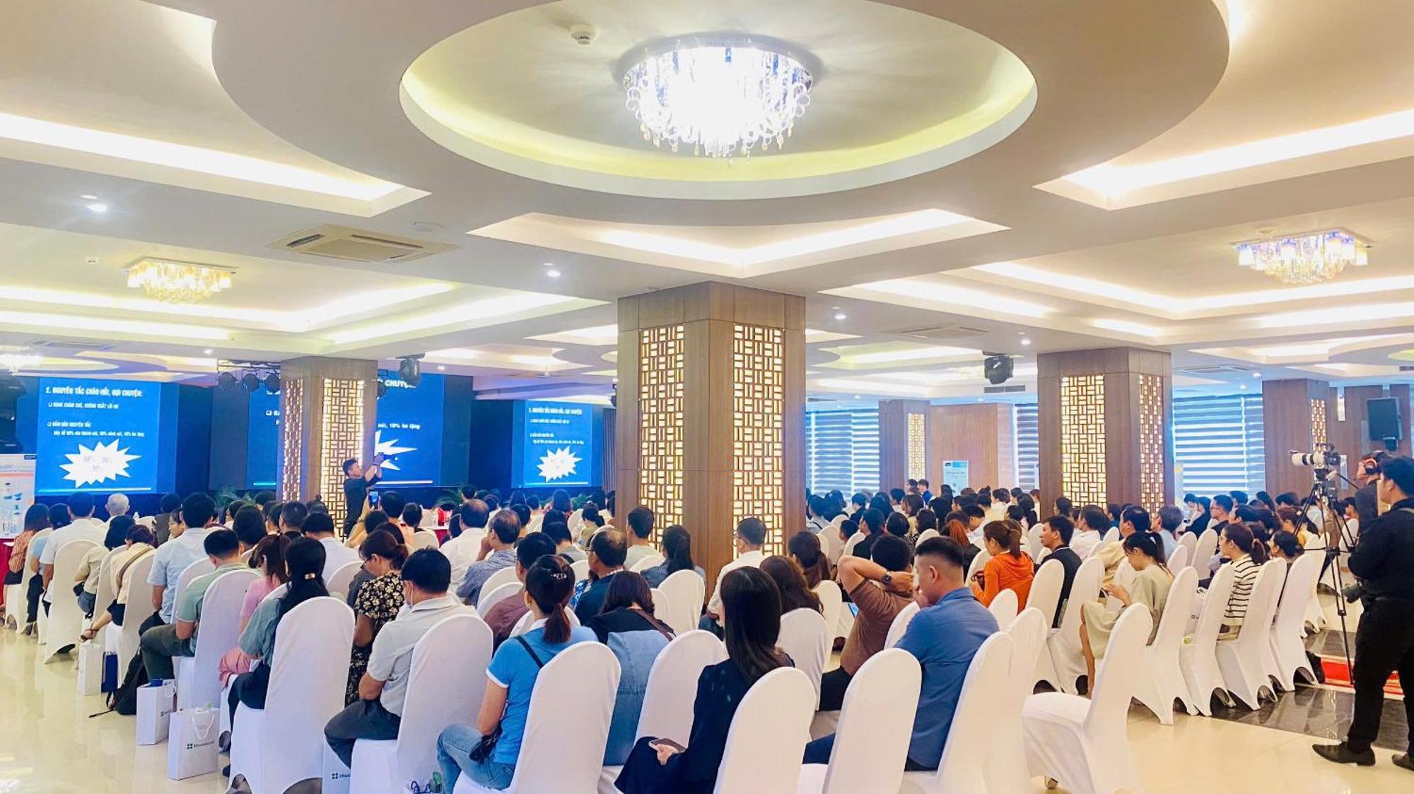 Muong Thanh Quy Nhon Hotel מראה חיצוני תמונה